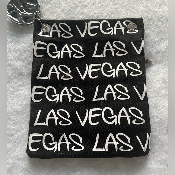 Robin Ruth Las Vegas designed crossbody bag - Picture 2 of 6